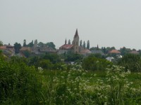 /album/fotogalerie-cinibulkova-stezka-a-lakave-skalni-labyrinty/pohled-na-mseno-od-romanova-jpg1/